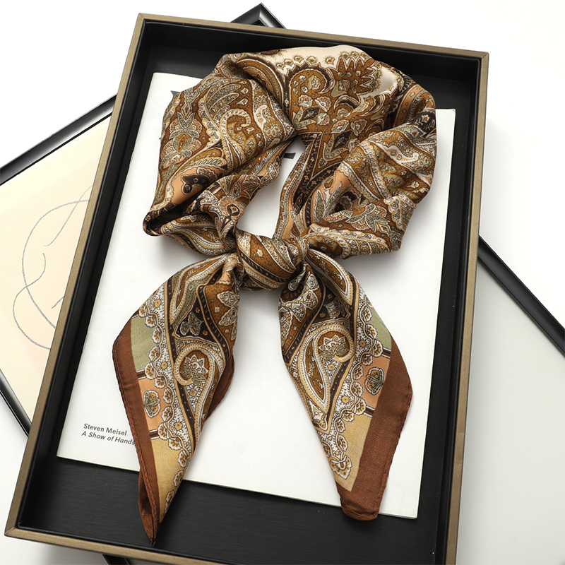 Bohemian Style Print Luxury Br - Silk Neck Scarf incelemesi ve fiyatı