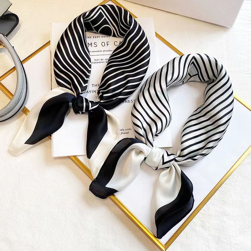 Fashion Square 70cm Black and  - Silk Tie Striped incelemesi ve fiyatı