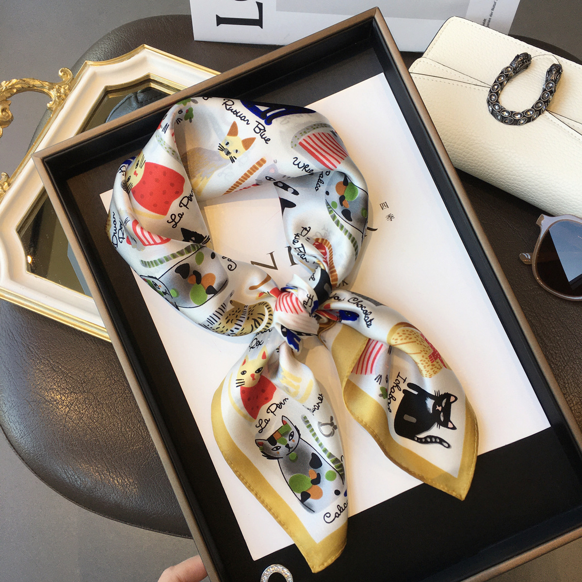 Luxury Brand 2023 Silk Square  - Silk Tie Striped incelemesi ve fiyatı