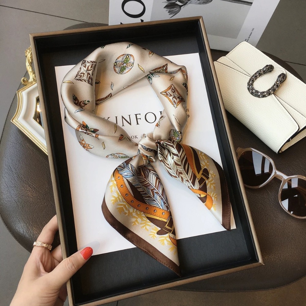 Fashion Satin Square Scarf for - Silk Neck Scarf incelemesi ve fiyatı