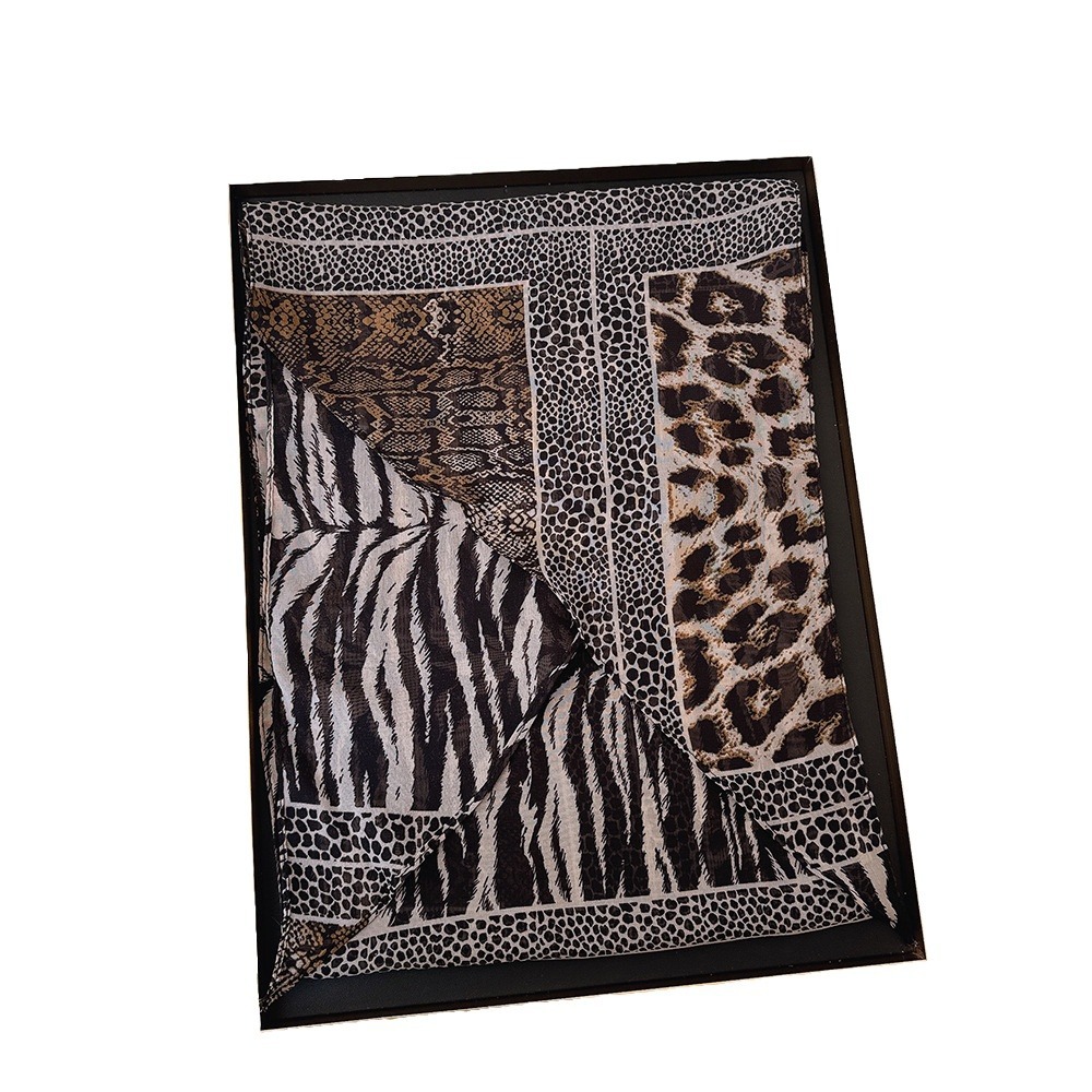 Leopard Small Long Silk Scarf  - Silk Tie Striped incelemesi ve fiyatı
