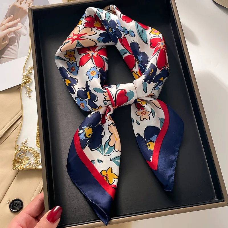 Luxury Square Scarf For Women  - Silk Neck Scarf incelemesi ve fiyatı