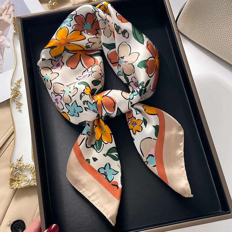 Luxury Square Scarf For Women  - Silk Neck Scarf incelemesi ve fiyatı