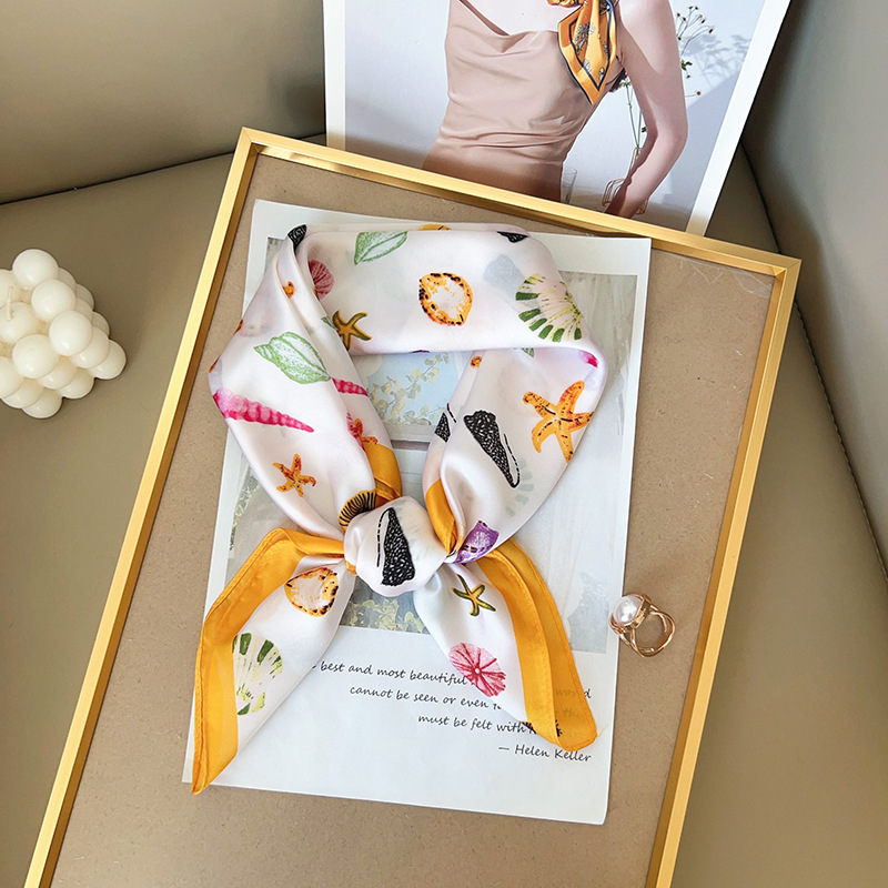 Women Silk Feeling Square Scar - Face Scarf Mask incelemesi ve fiyatı