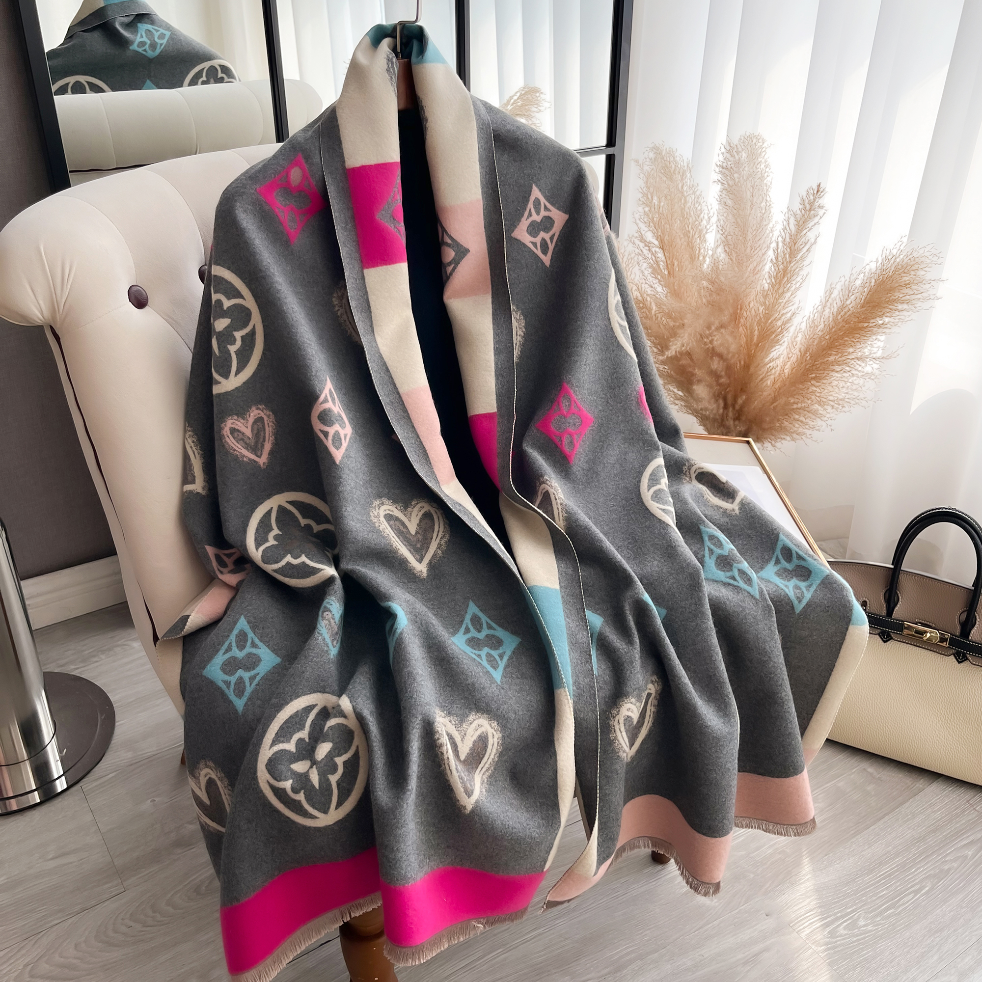 Luxury Cashmere Love Scarf Win - Woven Scarf Blanket incelemesi ve fiyatı