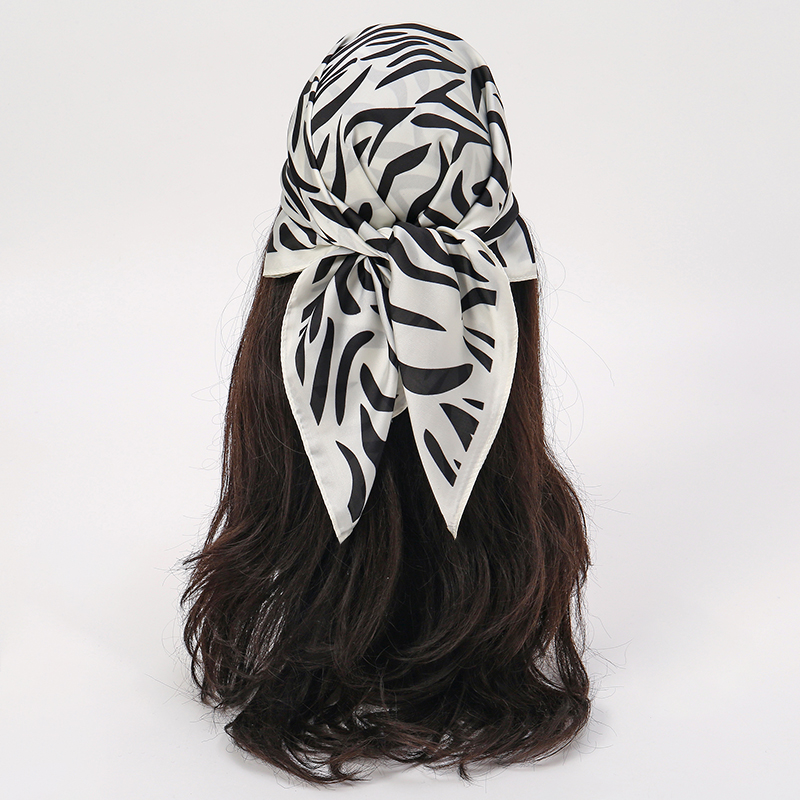 2025 Fashion Zebra Stripes Des - Silk Tie Striped incelemesi ve fiyatı